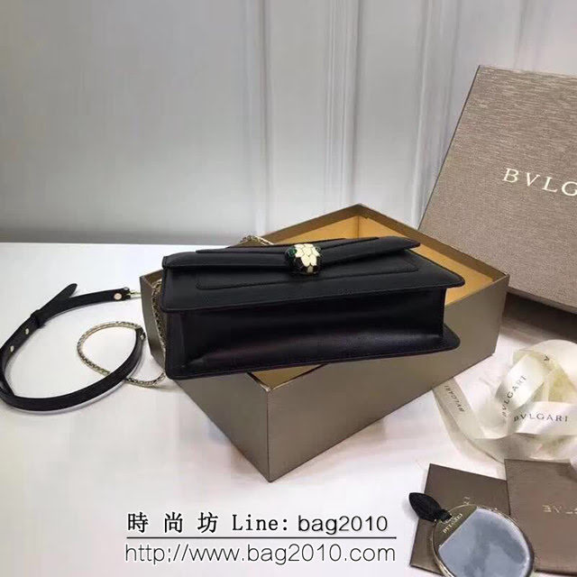 BVLGARI寶格麗 專櫃新款 蛇頭扣環 單層蛇頭包 鏈條單肩斜挎包 B39174 FYD1332